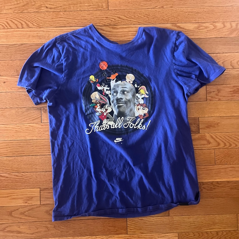 Looney tunes t shirt
